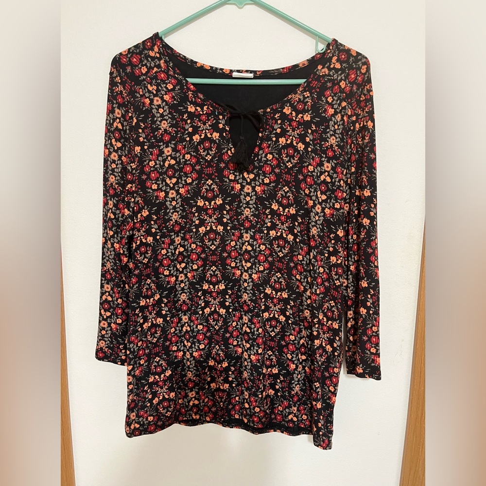 Floral Black and Red Women's Top